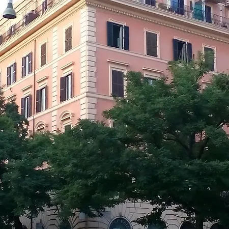 Daire Finestra Sui Musei Vaticani